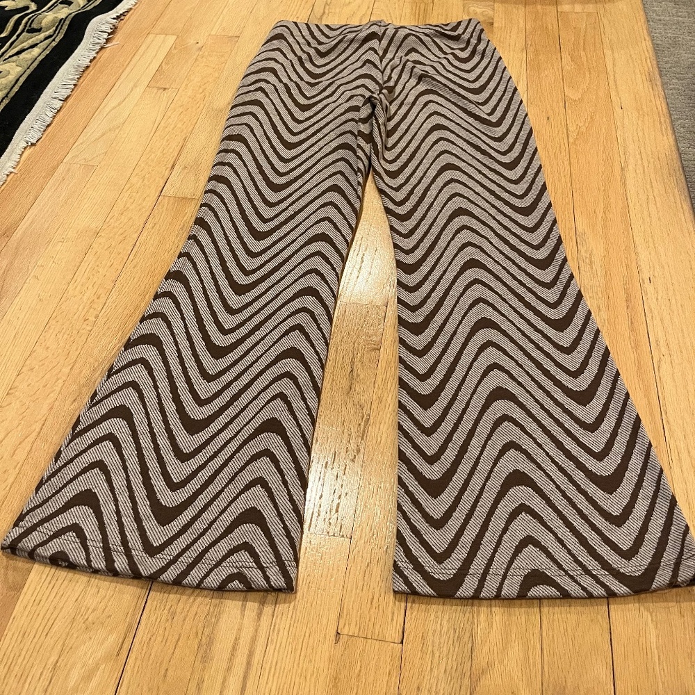 UO Bryn Flare Stretch Pull on Pant - Picture 7 of 8
